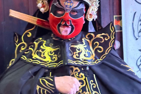 Chongqing: All-Inclusive Pass to Huguang Guild Hall, Zui Bayu Show, and Tea