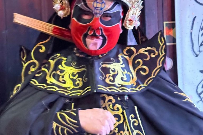Chongqing: All-Inclusive Pass to Huguang Guild Hall, Zui Bayu Show, and Tea