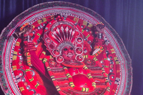 Kochi: Kathakali, Theyyam, and Kalaripayattu Evening Show