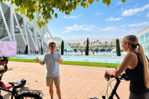 Valencia: Guided Bike Tour with Coffee Tasting