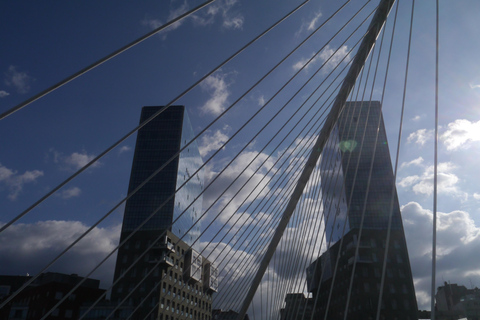 Bilbao: Old Town and Modern City Guided Walking Tour