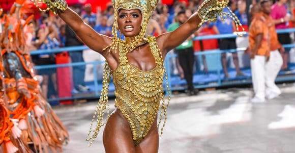 Rio de Janeiro: Schau dir die Paraden der Sambaschule im Sambodromo an