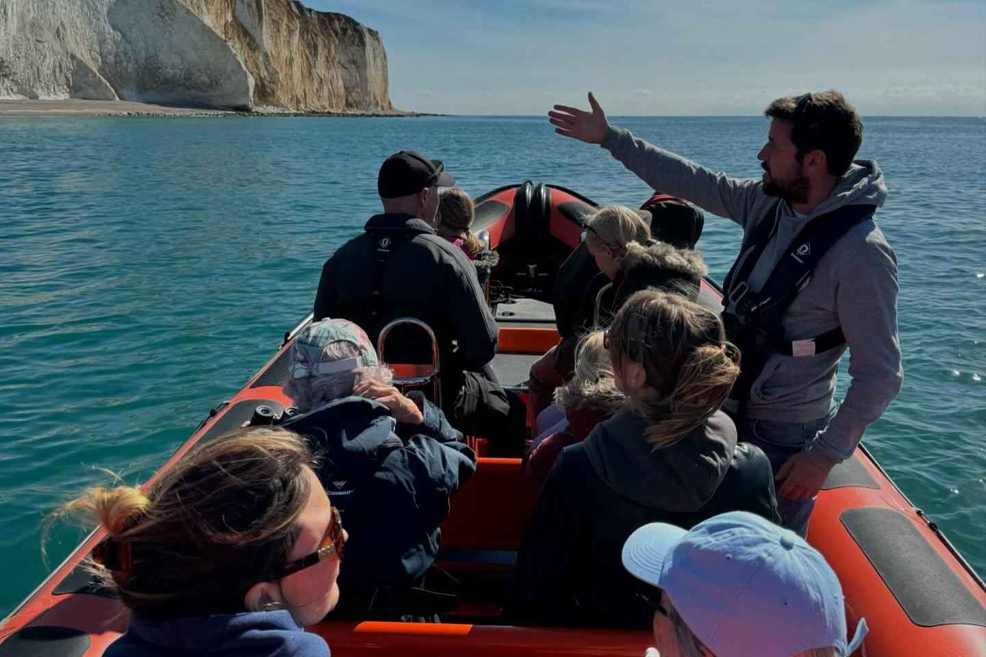 Newhaven: Beachy Head Lighthouse Boat Tour