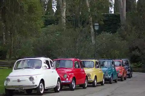 Från Florens: Självkörande Fiat 500-tur på morgonen