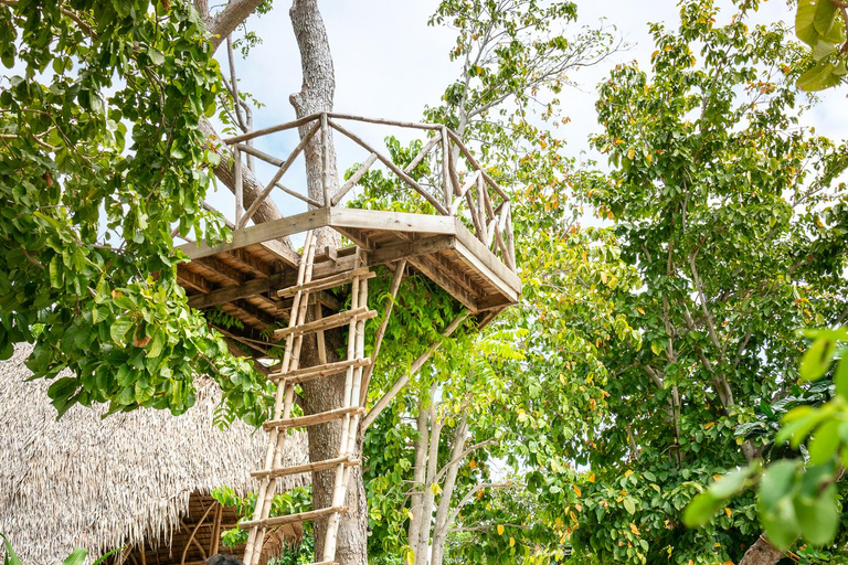 Darocoton Island Overnight Adventure in El Nido (2D/1N)