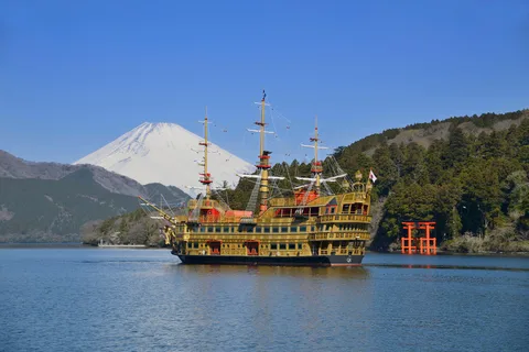De Tokio a Hakone: Billetes de tren y pase gratuito a Hakone