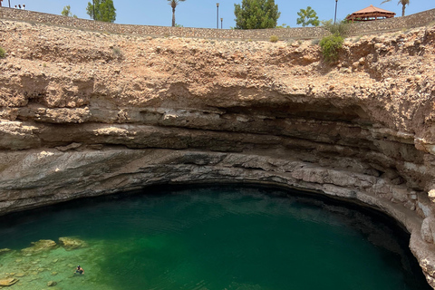 From Muscat: Private Bimmah Sinkhole and Wadi Shab Tour