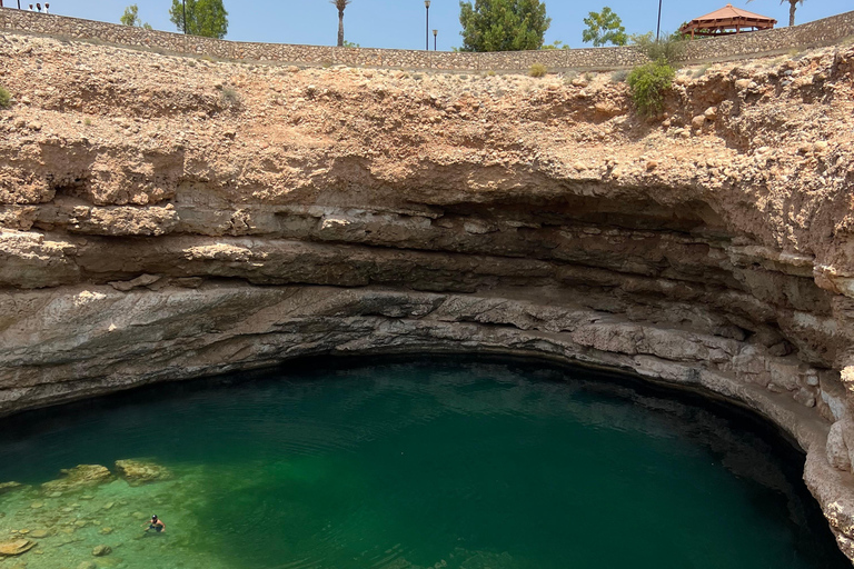 From Muscat: Private Bimmah Sinkhole and Wadi Shab Tour