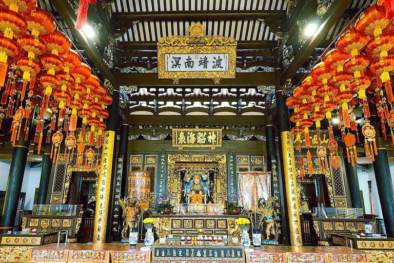 Singapore: Unravel Hidden Gems in a Private Customized Tour Private Customized Tour - 2 hours