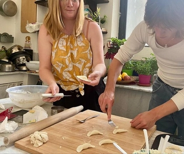 Catania: Pistache Ravioli, Pasta Thuiskookles met Wijn