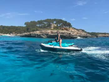 MALLORCA: JET SKI TO ES CALÓ DES MORO, CALA D'OR.