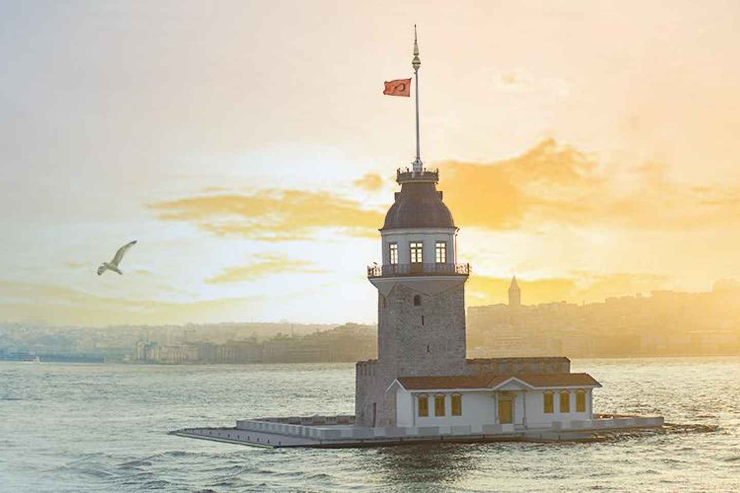 Istanbul: Maiden's Tower Entry Ticket with Audio Guide