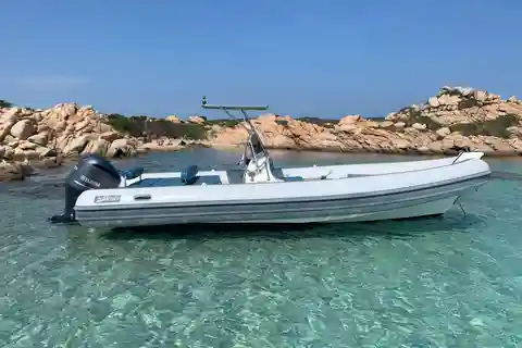 Palau: tour personalizzato in barca per visitare l'Arcipelago della Maddalena