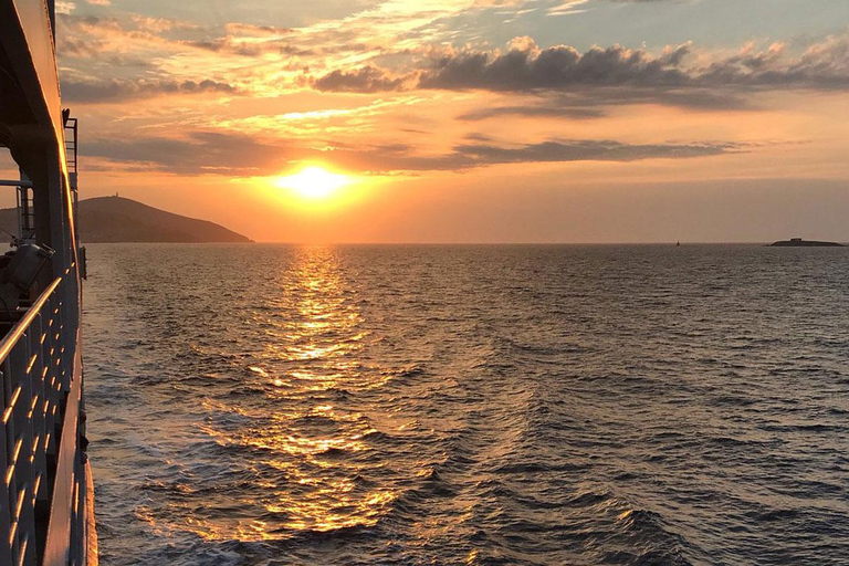 Fethiye: Romantic Sunset Boat Tour Fethiye Sunset Boat Tour With Transfer