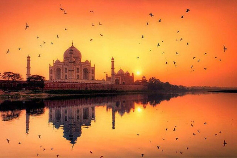 &quot;Serenidad del Yamuna: Excursión por la parte trasera del Taj Mahal&quot;