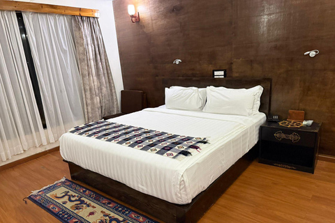 From Kathmandu: 3-Day All-Inclusive Bhutan Tour with Flights