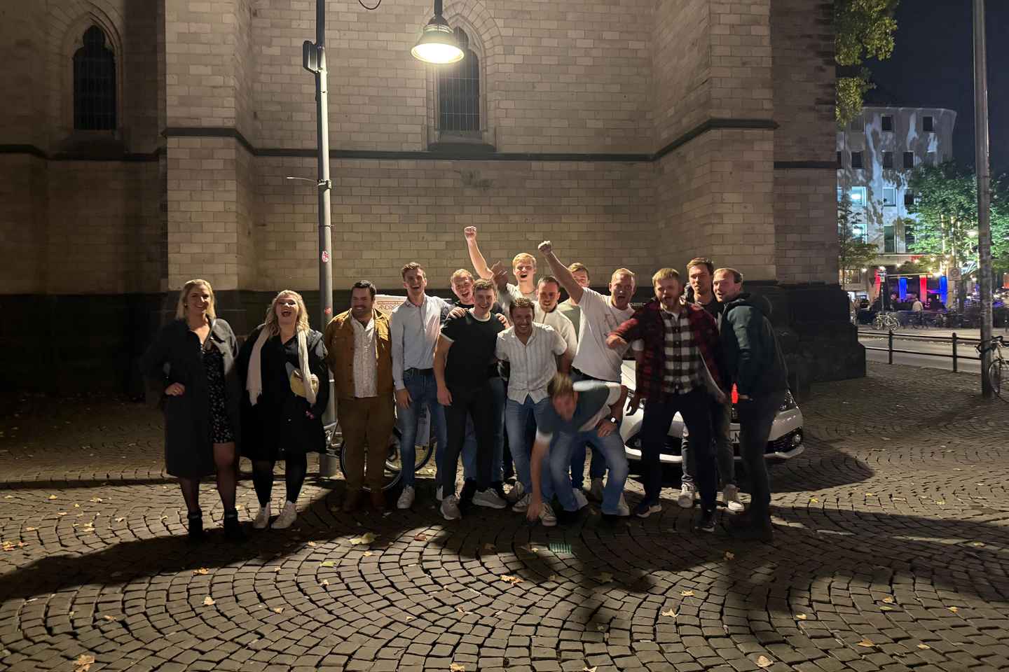 Cologne Tour Night PubCrawl Shots and Party!