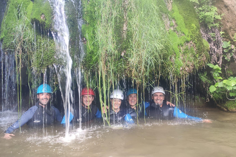 Cazorla: Beginners' Canyoning - Canyoning Experience.