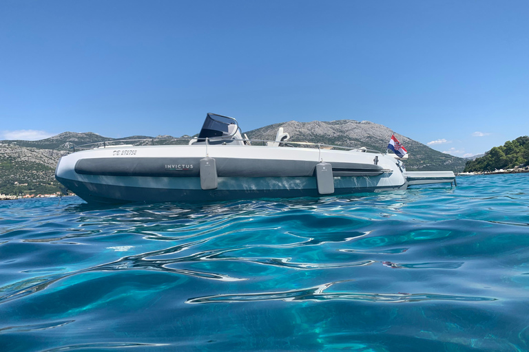 Luxury Private Sunset Cruise with Champagne & Canapés