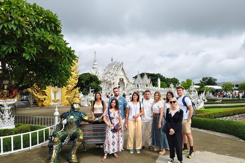 Chiang Rai:Guided Highlights Full-Day Tour-FREE LUNCH BUFFET Experience the Wonders of Chiang Rai with Free Thai Buffet