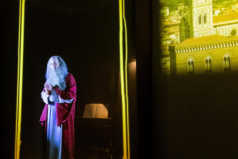 Vinci: Entrance to the Leonardo's Birthplace