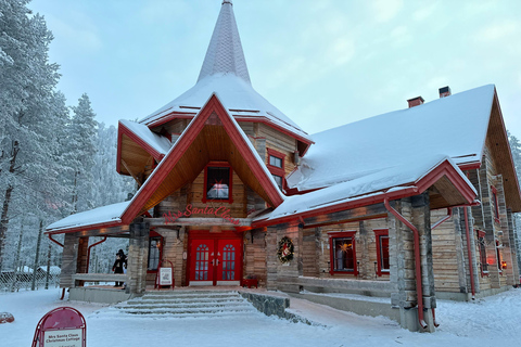 Rovaniemi: Santa's Day with Reindeer Moments & Snowman Magic