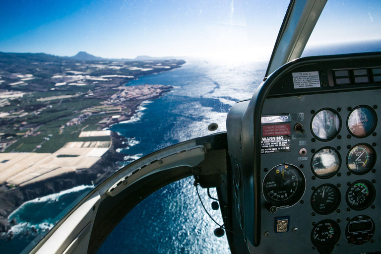 Adeje: Voo panorâmico de helicóptero em TenerifeVoo de 30 minutos em Isla Baja