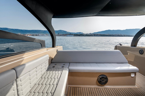 Split: Full-Day 4 Islands Tour by Luxury Boat