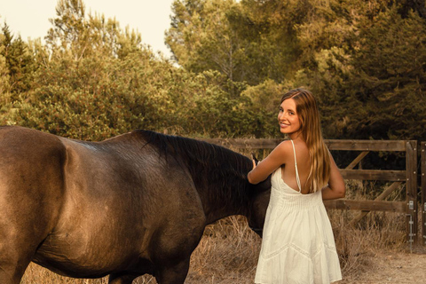 Ibiza: Countryside Horseback Riding Experience