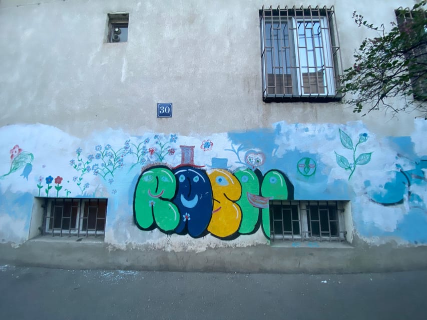 Tbilisi: 100+ Graffiti & Murals, Street Art Guided Tour | GetYourGuide