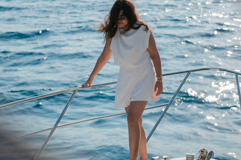 Bodrum: Romantic Wedding Proposal with optional Photoshoot Motoryacht Option