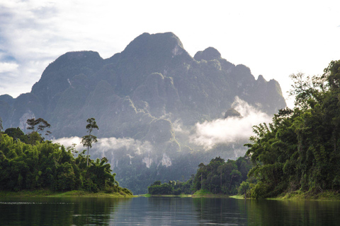 Phuket : Visite de Khao Sok et du lac Cheow Lan avec déjeuner