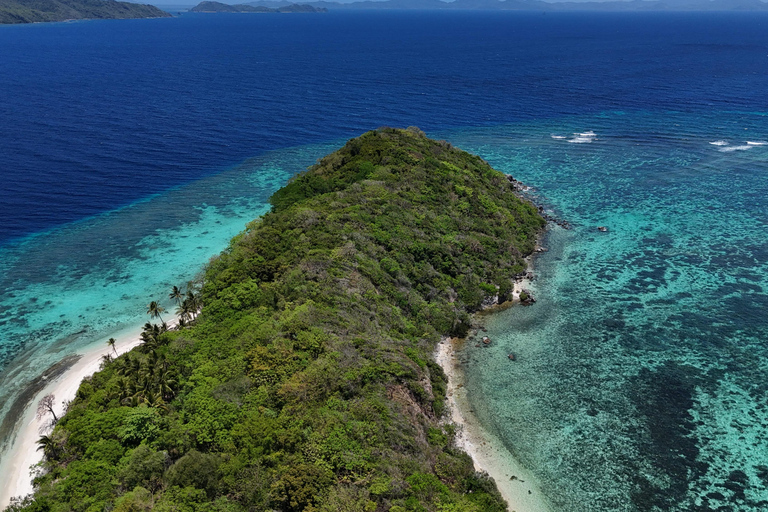 El Nido, Sibaltan: Snorkeling particular e tour pelas ilhas secretasEl Nido, Sibaltan: Tour particular com snorkeling e ilhas secretas