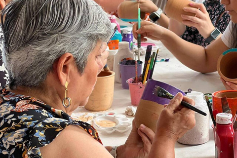 Create your succulent terrarium in the city of San José Create your succulent terrarium in San Jose