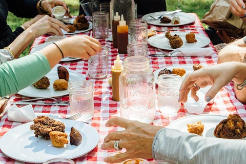 Montreal: Mercado Jean-Talon: excursão gastronômica não turística a pé