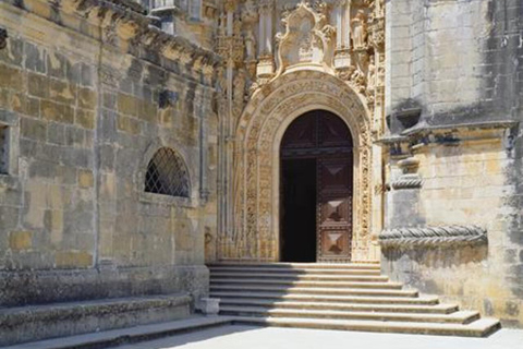 Tomar: Convent of Christ and Templar Castle Tour Ticket Tomar: Convent of Christ and Templar Castle Tour Ticket 2026