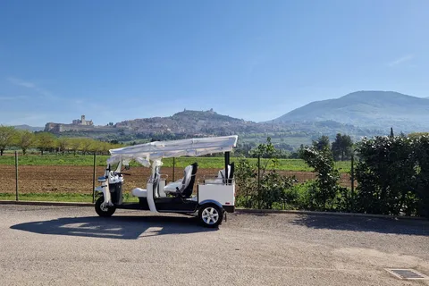 E - Tuk Tour panoramico di Assisi con audioguida