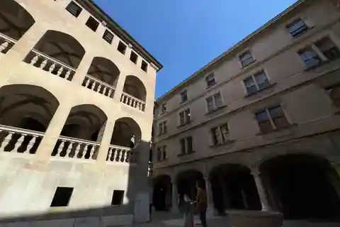 Guided tour of Geneva: Discovering the city's hidden gems