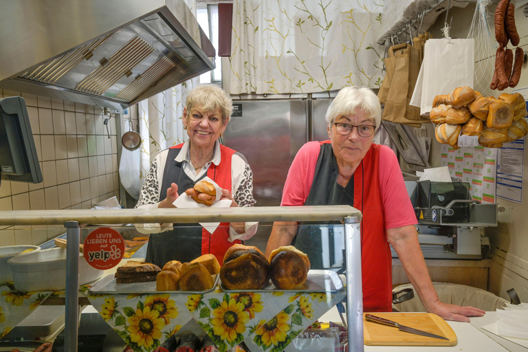 Frankfurt: Small-Group Food Tour with Apple Wine Tasting