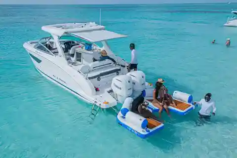 Private luxury charter in Turks and Caicos