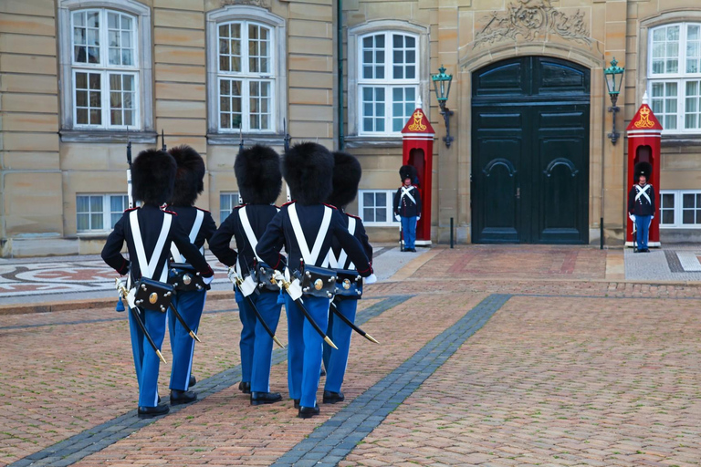 Fast-Track Amalienborg Palace Museum Copenhagen Private Tour 5-hour: Amalienborg Palace, Christiansborg Palace & Transfer