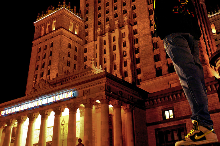 Warsaw: Exclusive city tour with photo session