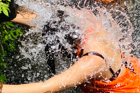 Ubud: Water Purification at Pura Mengening (All included) Group Experience meet at the temple