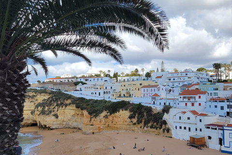 Private Tour von Lissabon an die Algarve, Benagil-Höhle, Faro, Portimão