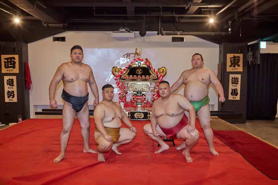 Tokio Ginza: Sumo und Mikoshi Erlebnis mit Mahlzeitenplan. Foto: GetYourGuide Tokio Ginza: Sumo und Mikoshi Erlebnis mit Mahlzeitenplan. Foto: GetYourGuide