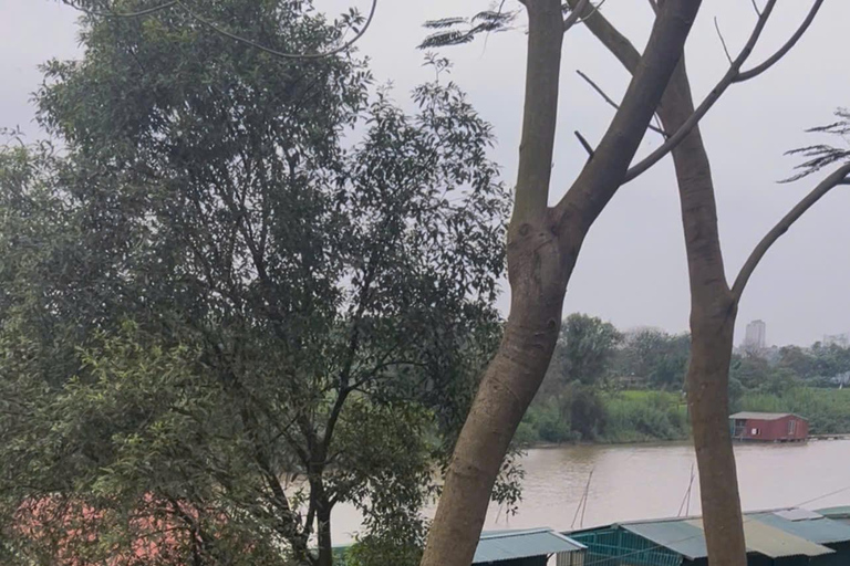 Hanoi Jeep Tour Private: Hidden Art House & Custom Route Private tour for 2 people