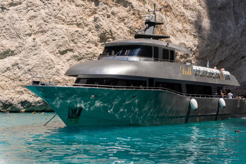 Rhodes : Transfert et croisière vers l'île de Symi et la baie de Saint-Georges