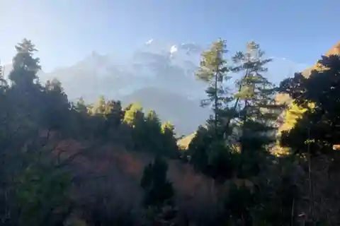 Da Kathmandu: Trekking del Circuito dell'Annapurna di 12 giorni