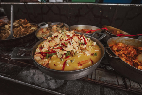 Cartagena: breakfast / lunch SEA FOOD cooked by native WOMEN