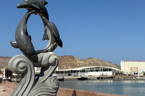 Muscat: City Highlights Tour with Grand Mosque & Souq Shared